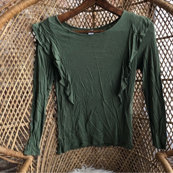 Old Navy Green Top with Ruffle Detail - Picture 1 of 5
